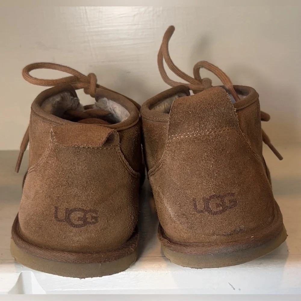 UGG Men’s Neumel Suede Chukka Boots Size 11